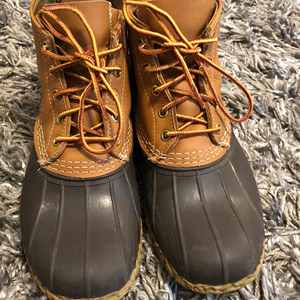 6" L.L. Bean Boots, Size 9 - Picture 3 of 3